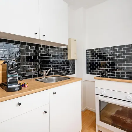 Gemuetliche 2 Zimmerwohnung Fuer 4 Personen Lejlighed *