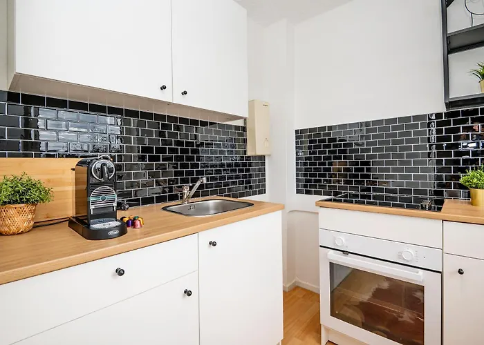 Gemuetliche 2 Zimmerwohnung Fuer 4 Personen Apartamento *